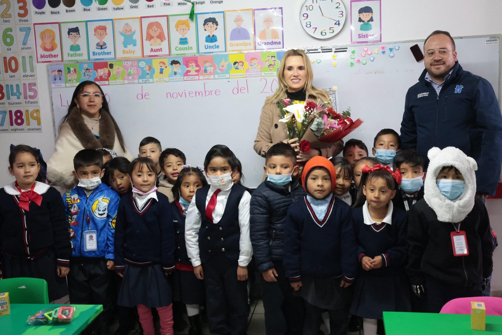 MEJORA HUIXQUILUCAN JARDÍN DE NIÑOS CON NUEVA TECHUMBRE Y MÓDULO DE JUEGOS INFANTILES