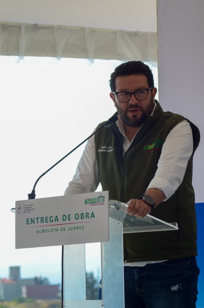 Recupera Almoloya de Juárez caminos olvidados y mejora la movilidad en sus comunidades