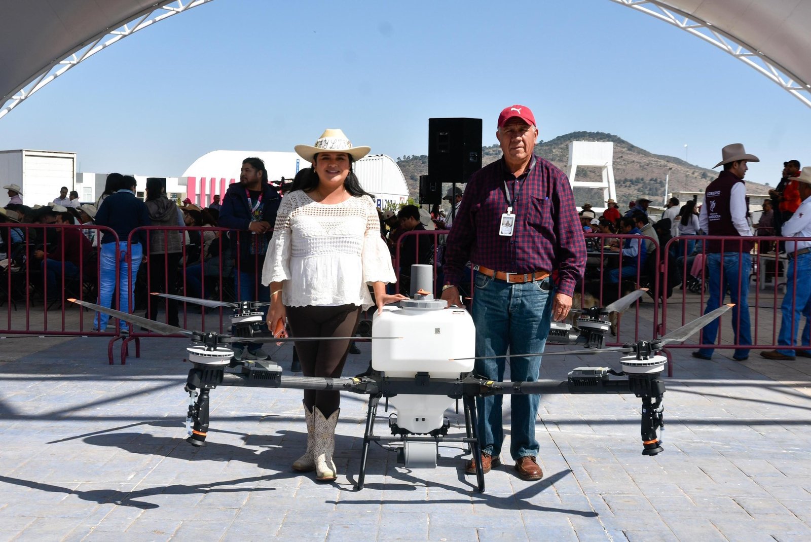 En apoyo al campo de Jocotitlán, adquieren dron agrícola