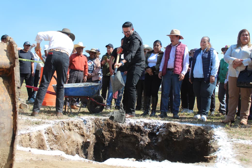 Continúa Adolfo Solis la transformación de Almoloya de Juárez: inicia panteón en San Francisco Tlalcilalcalpan y drenaje