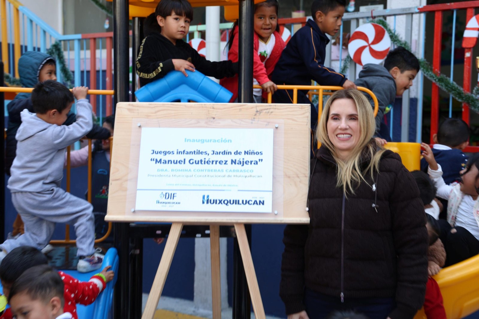 HUIXQUILUCAN IMPULSA “UNA NAVIDAD SIN FRÍO” Y FORTALECE ESPACIOS EDUCATIVOS EN LOMA DEL CARMEN