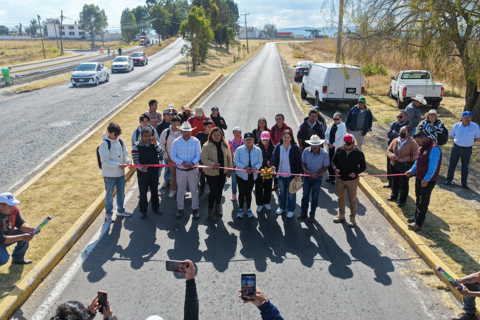 Inauguran rehabilitación de acceso a la cabecera municipal de Jocotitlán