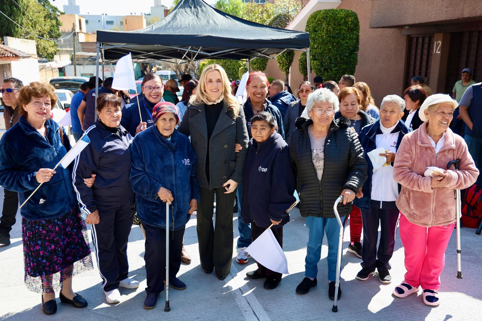 COMIENZA HUIXQUILUCAN LA ENTREGA DE OBRAS EN 2026 CON LA REPAVIMENTACIÓN DE CALLE EN EL OLIVO