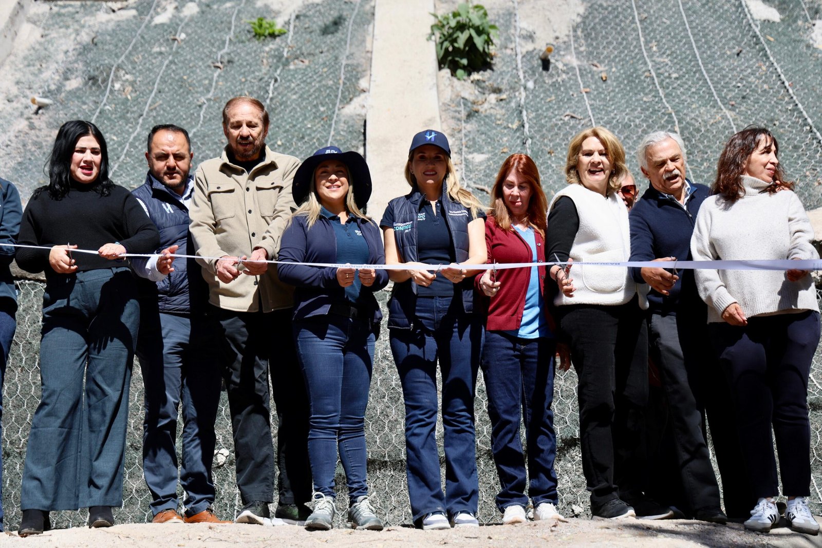 REALIZA HUIXQUILUCAN INVERSIÓN HISTÓRICA PARA PREVENIR DESLAVES DE TIERRA Y PROTEGER A LAS FAMILIAS