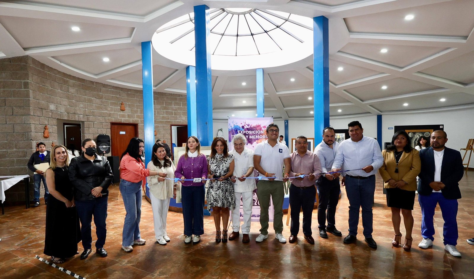 INAUGURA HUIXQUILUCAN EXPOSICIÓN “TINTA Y MEMORIA” DEL ARTISTA JOEL RENDÓN