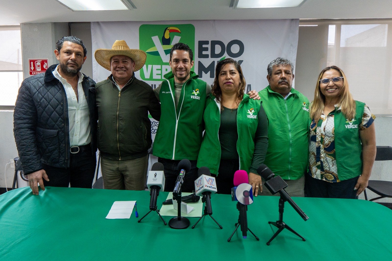 Suma PVEM a regidora de Tezoyuca y ex líder municipal del PRD